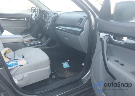 2013 Kia Sorento Lx из США, поврежденный, VIN 5XYKT3A15DG419227